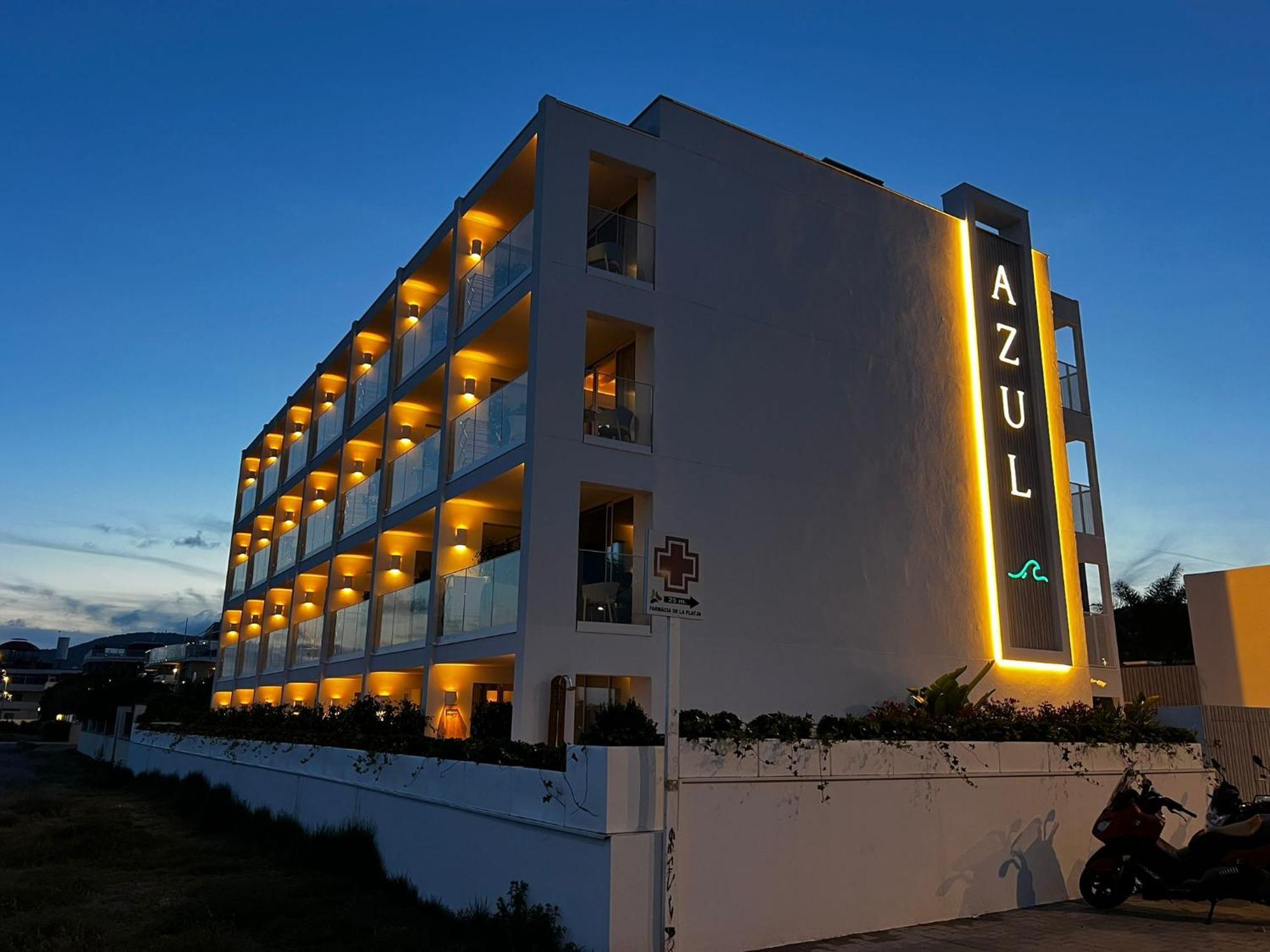 Apartamentos Azul Castelldefels Exterior photo