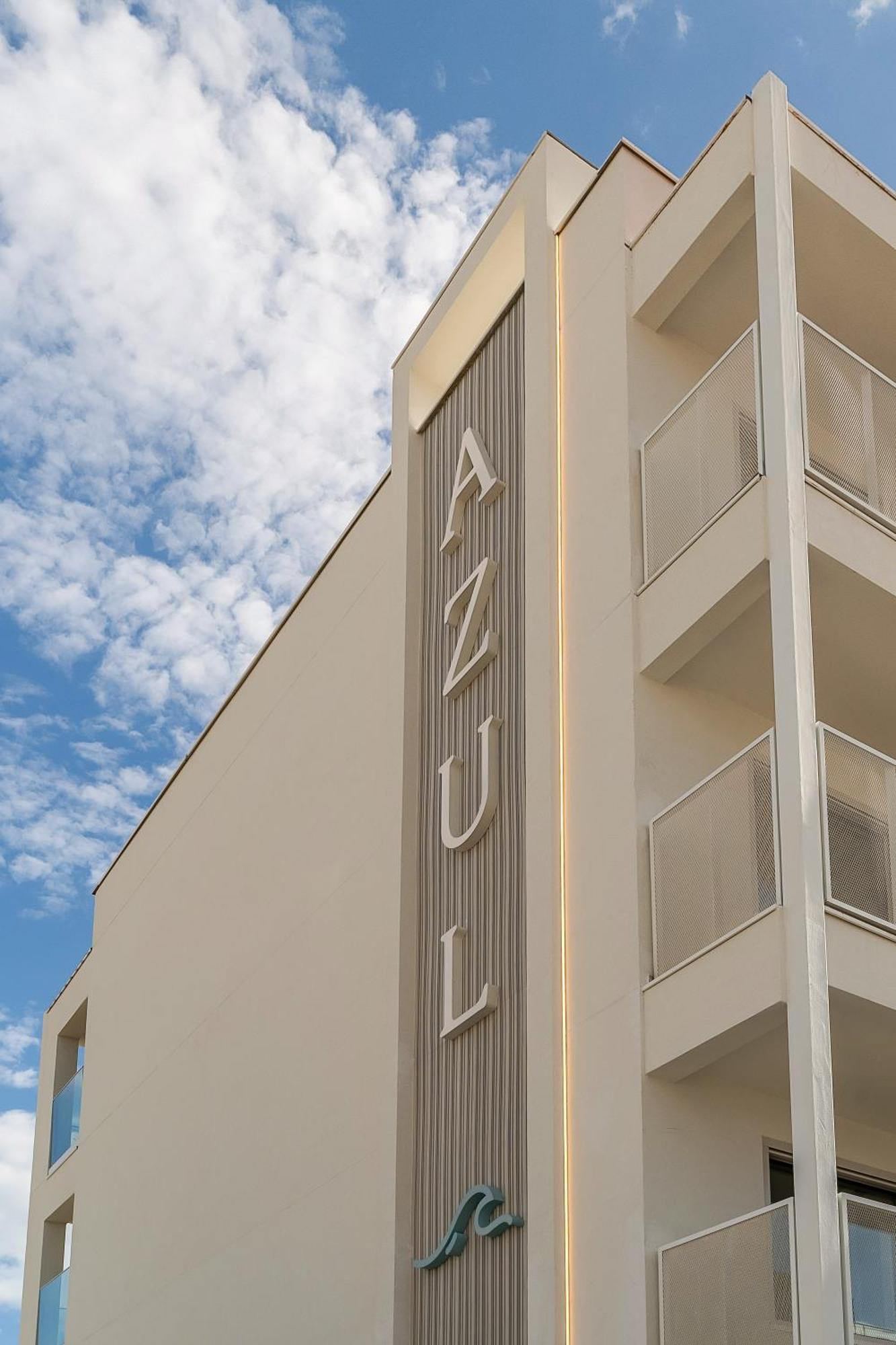 Apartamentos Azul Castelldefels Exterior photo