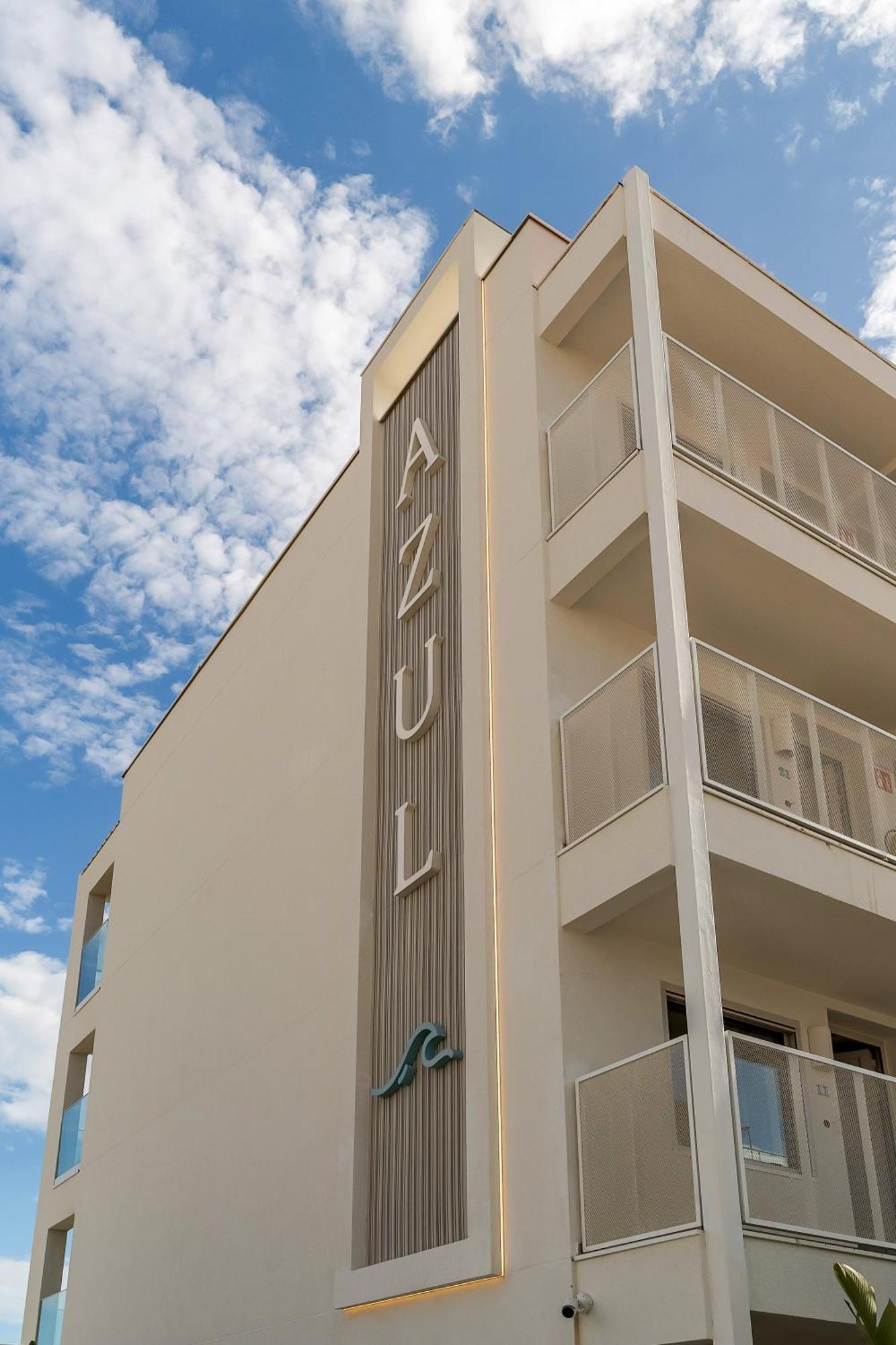 Apartamentos Azul Castelldefels Exterior photo