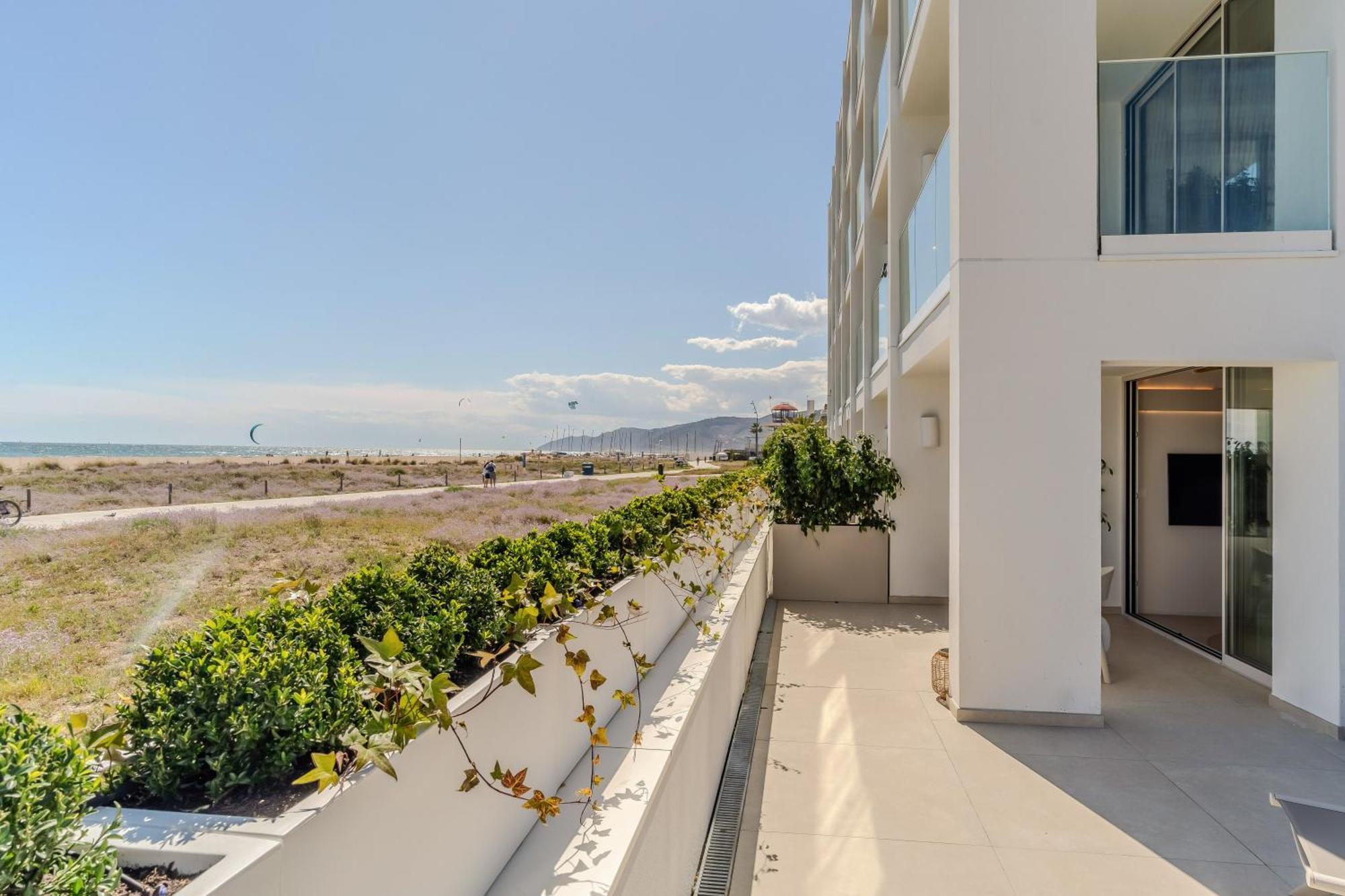 Apartamentos Azul Castelldefels Exterior photo