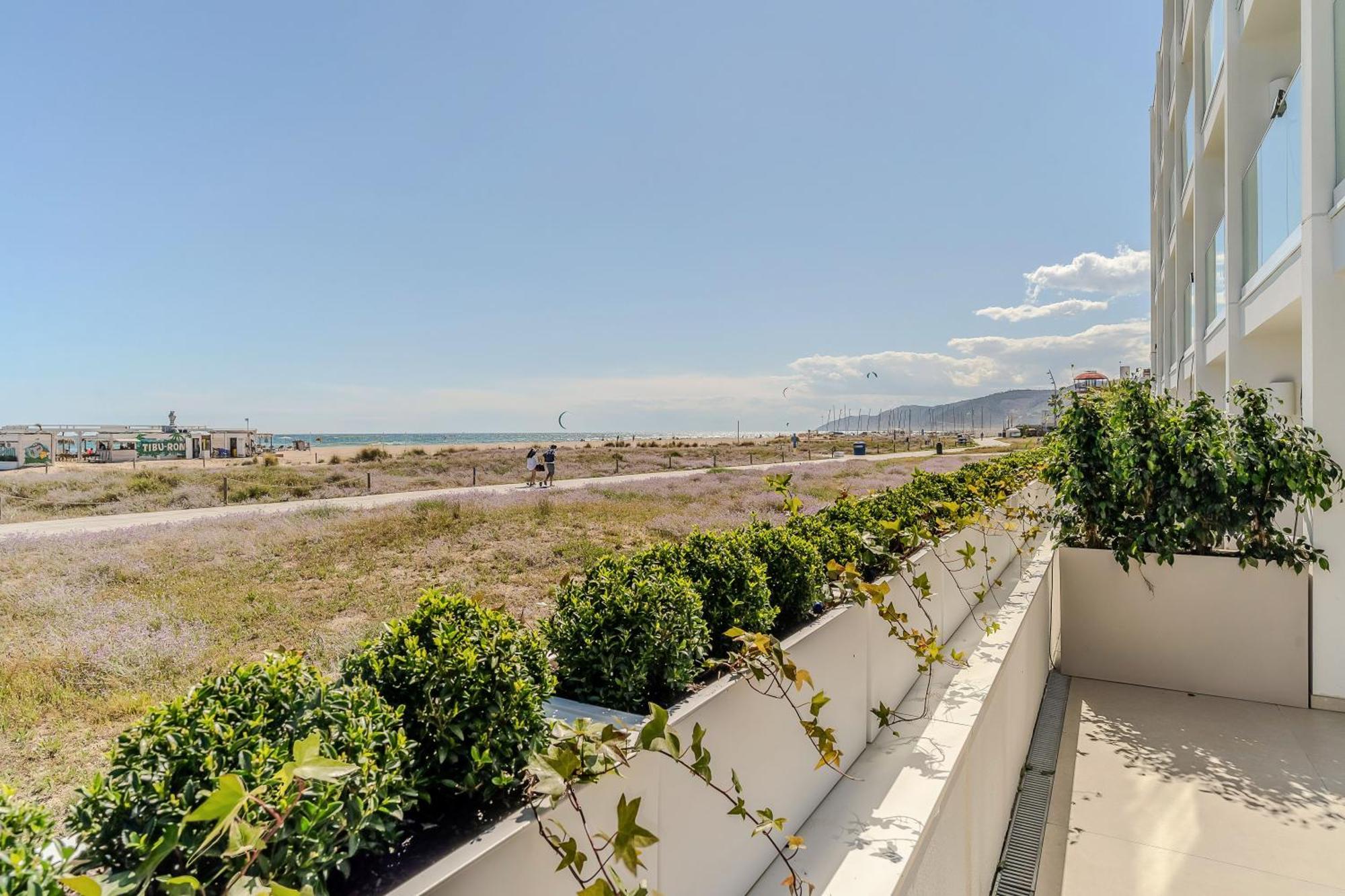 Apartamentos Azul Castelldefels Exterior photo