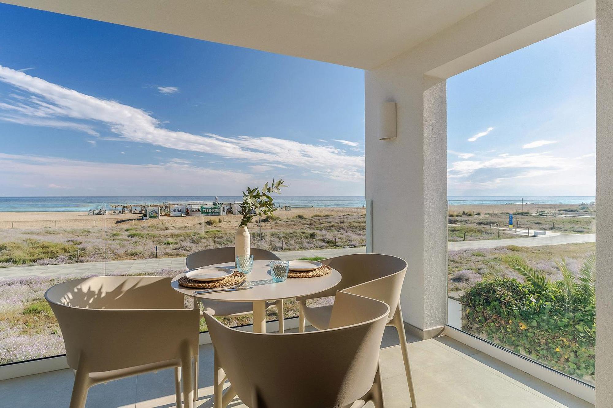 Apartamentos Azul Castelldefels Exterior photo