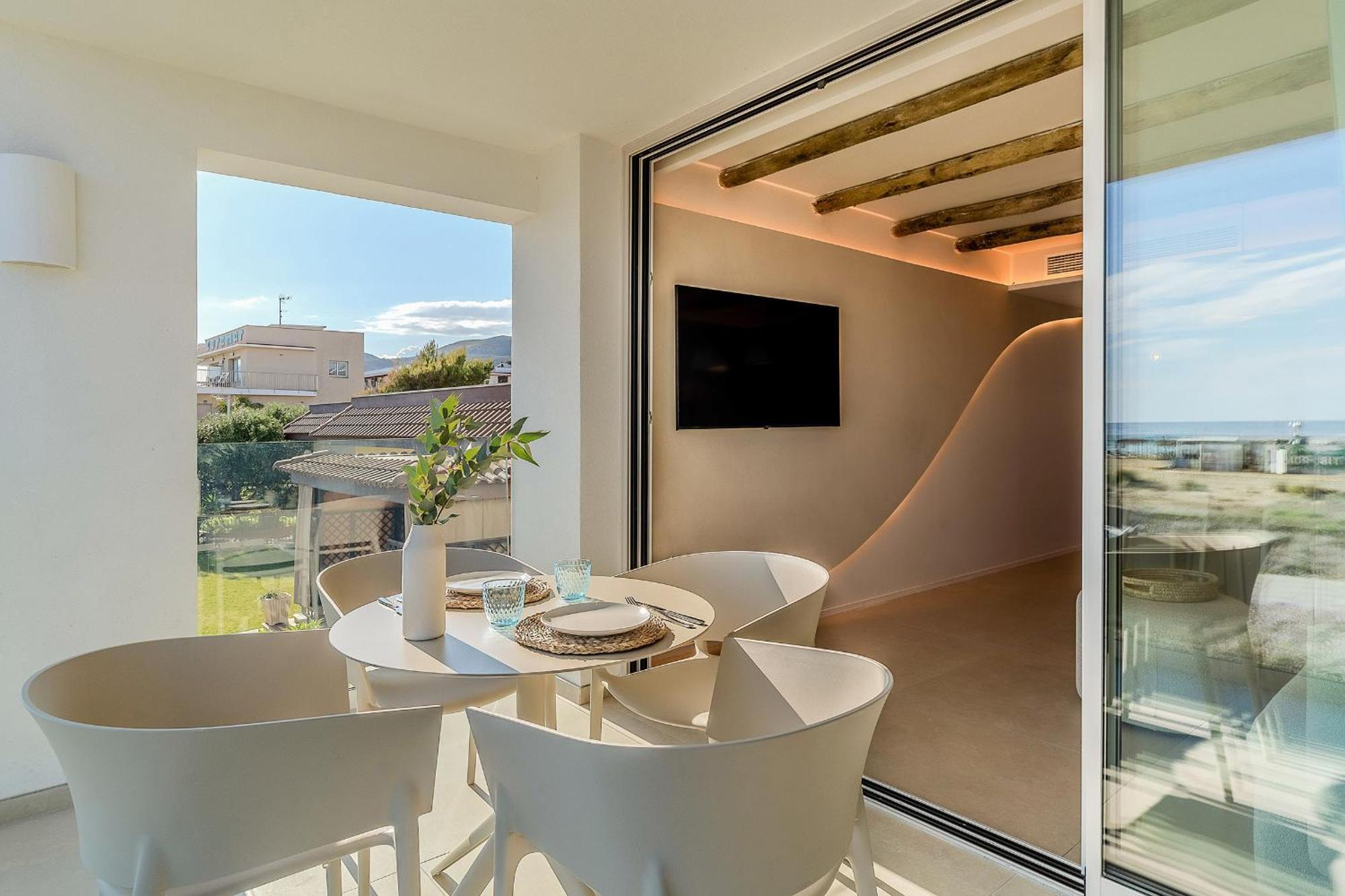 Apartamentos Azul Castelldefels Exterior photo